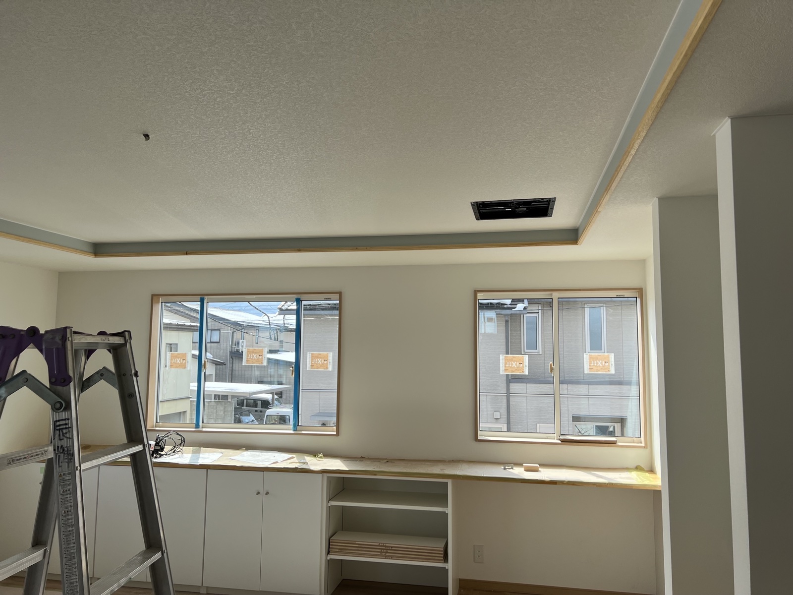 内装仕上工事 カルーセル3