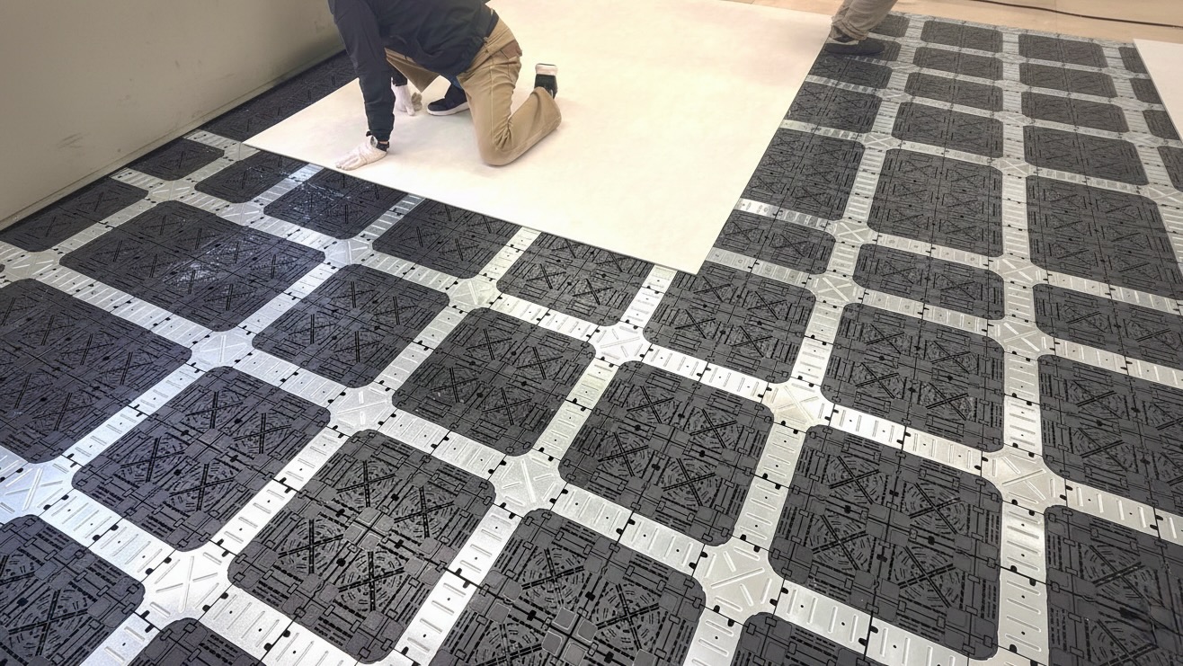 内装仕上工事 カルーセル5